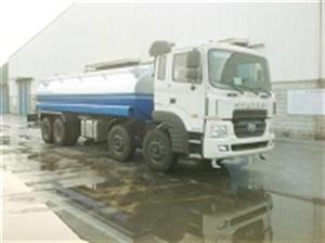 xe tưới nước rửa đường 16 khối hyundai