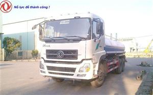 xe tưới nước rửa đường 13 khối Dongfeng nhập khẩu