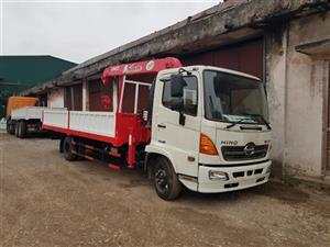 Xe tải gắn cẩu Unic 340 - Hino 2019